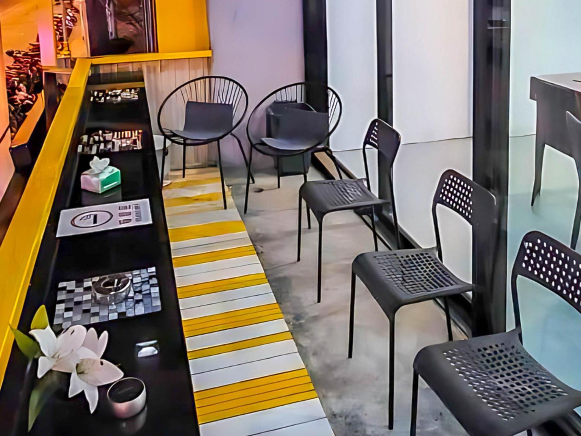 The Thai Guesthouse And Hostel Patong Extérieur photo